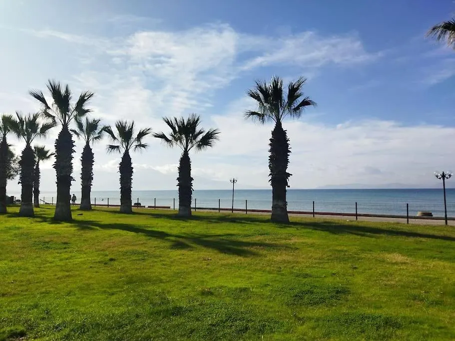 Kusadasi Beachfront Flat