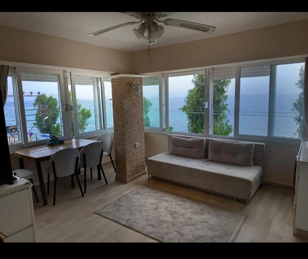 Appartement Kusadasi Beachfront Flat