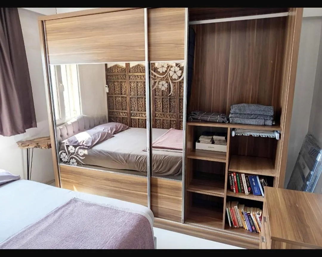 Kusadasi Beachfront Flat Appartement